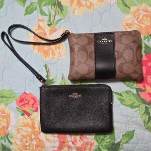 Coach Wristlet Bundle